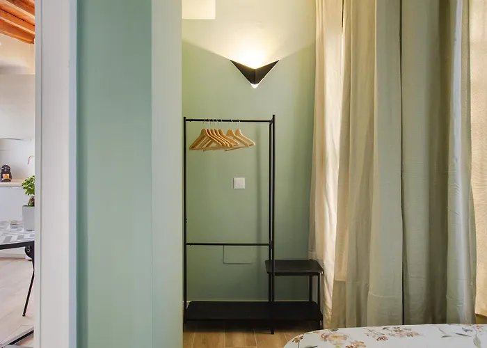 Quiet In The Center Apartment Malaga